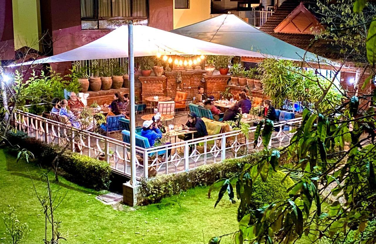 Hotel Siddhi Manakamana Catmandu Exterior foto